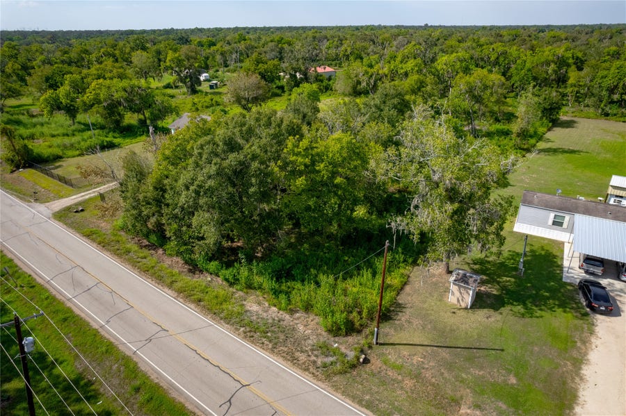 Property photo for 3840 County Road 347, Brazoria, TX