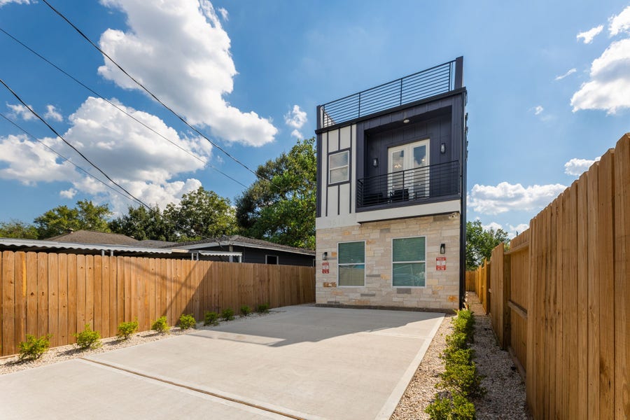 Property photo for 3516 Noah Street, #B, Houston, TX