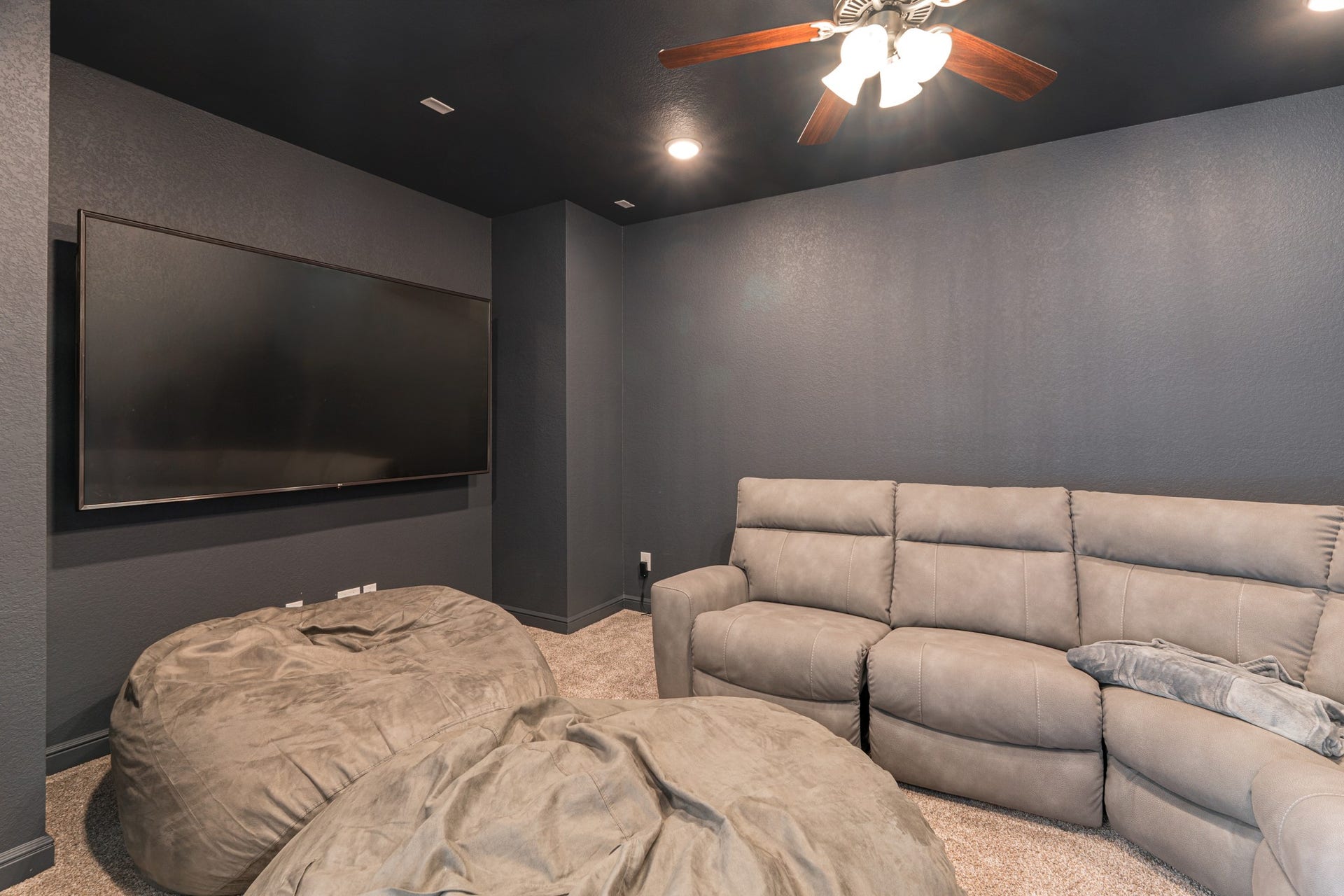 11 Kalmia Branch, Tomball, TX 77375