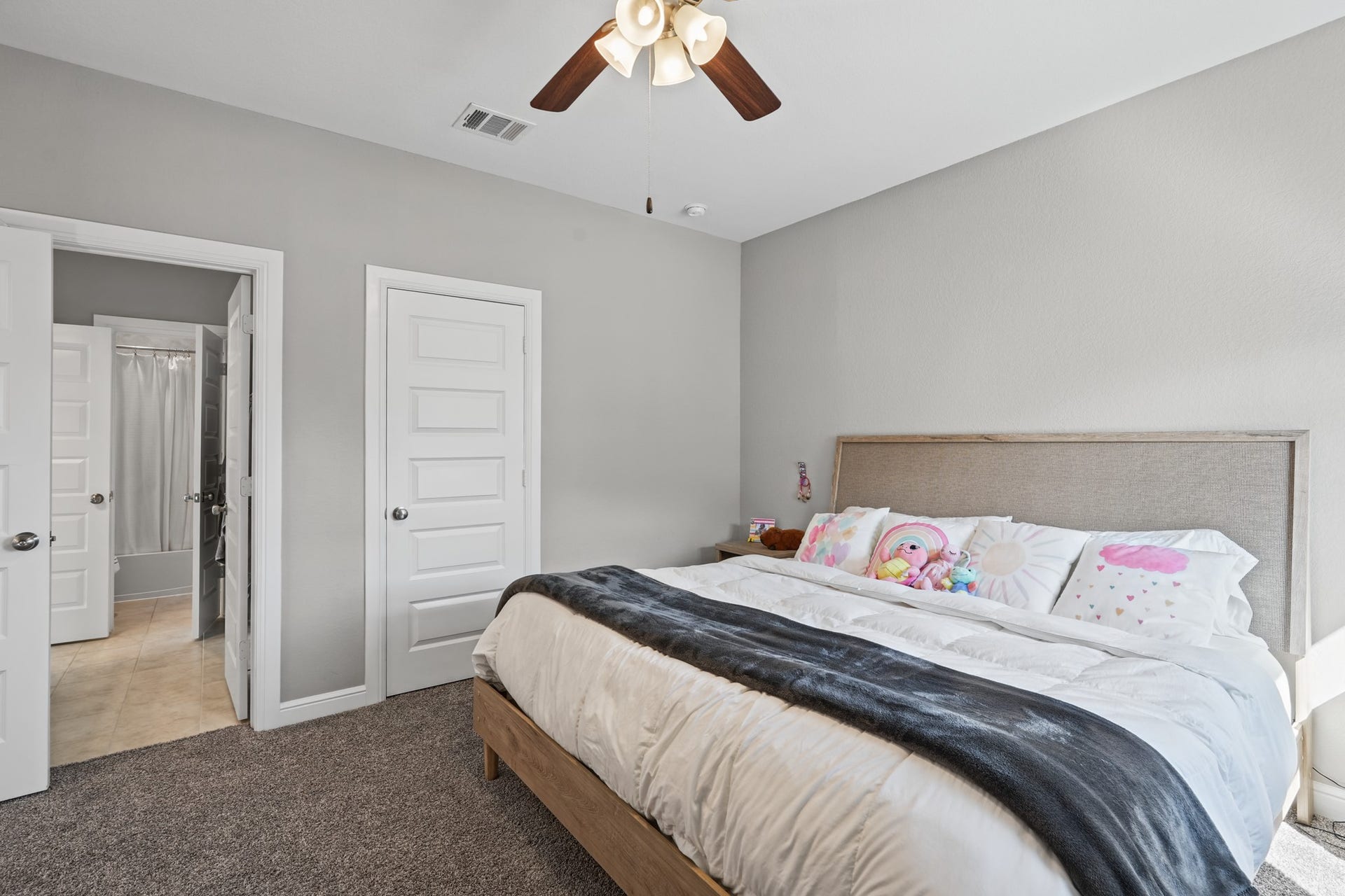 11 Kalmia Branch, Tomball, TX 77375