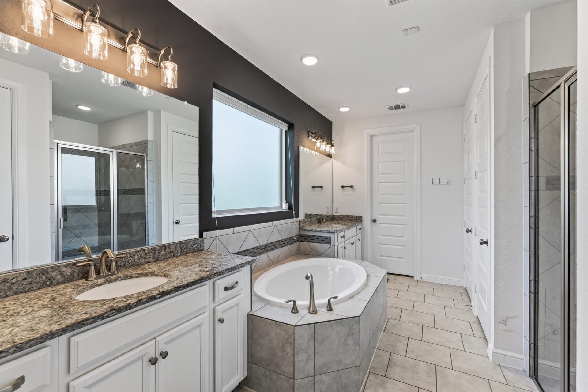 11 Kalmia Branch, Tomball, TX 77375