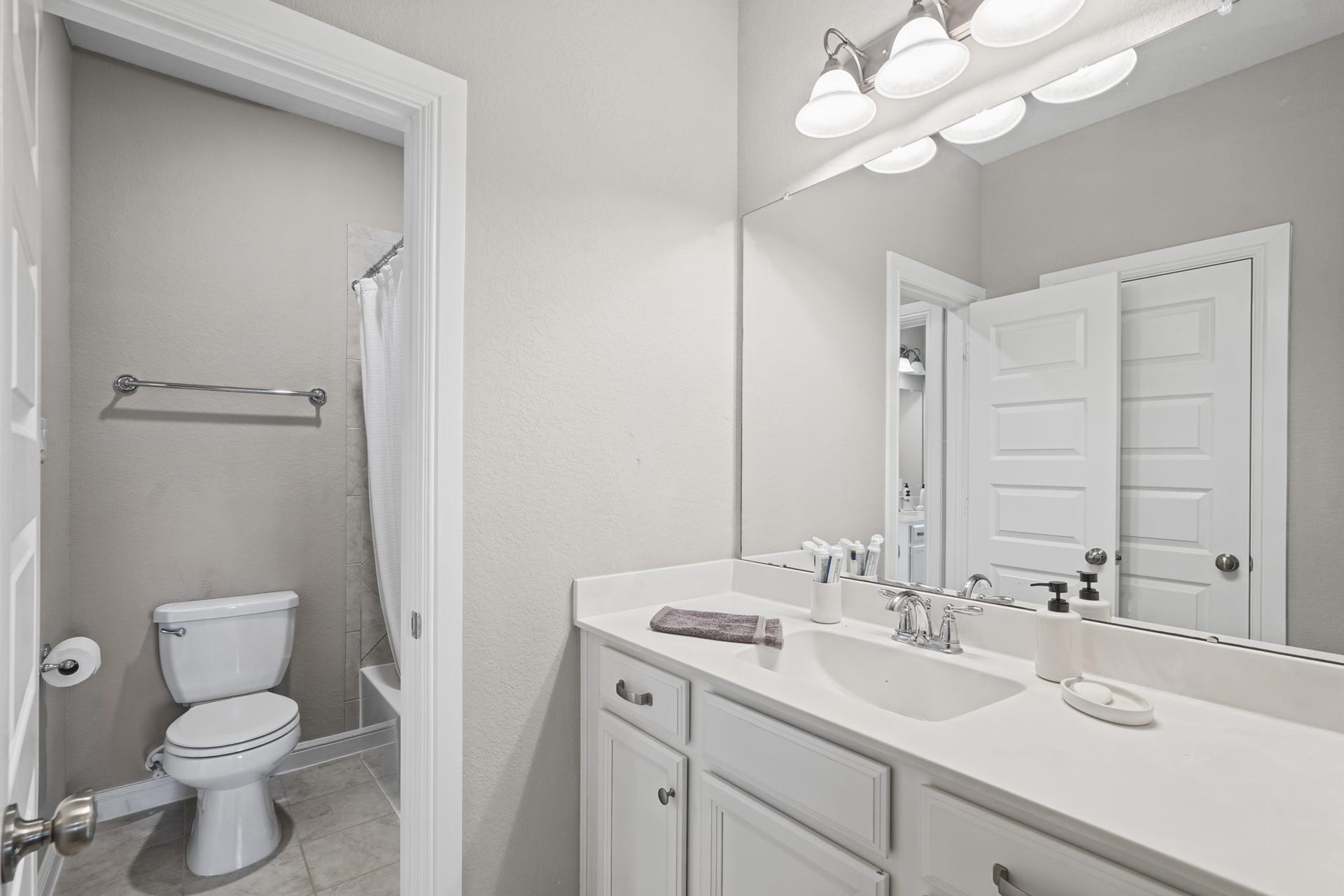 11 Kalmia Branch, Tomball, TX 77375