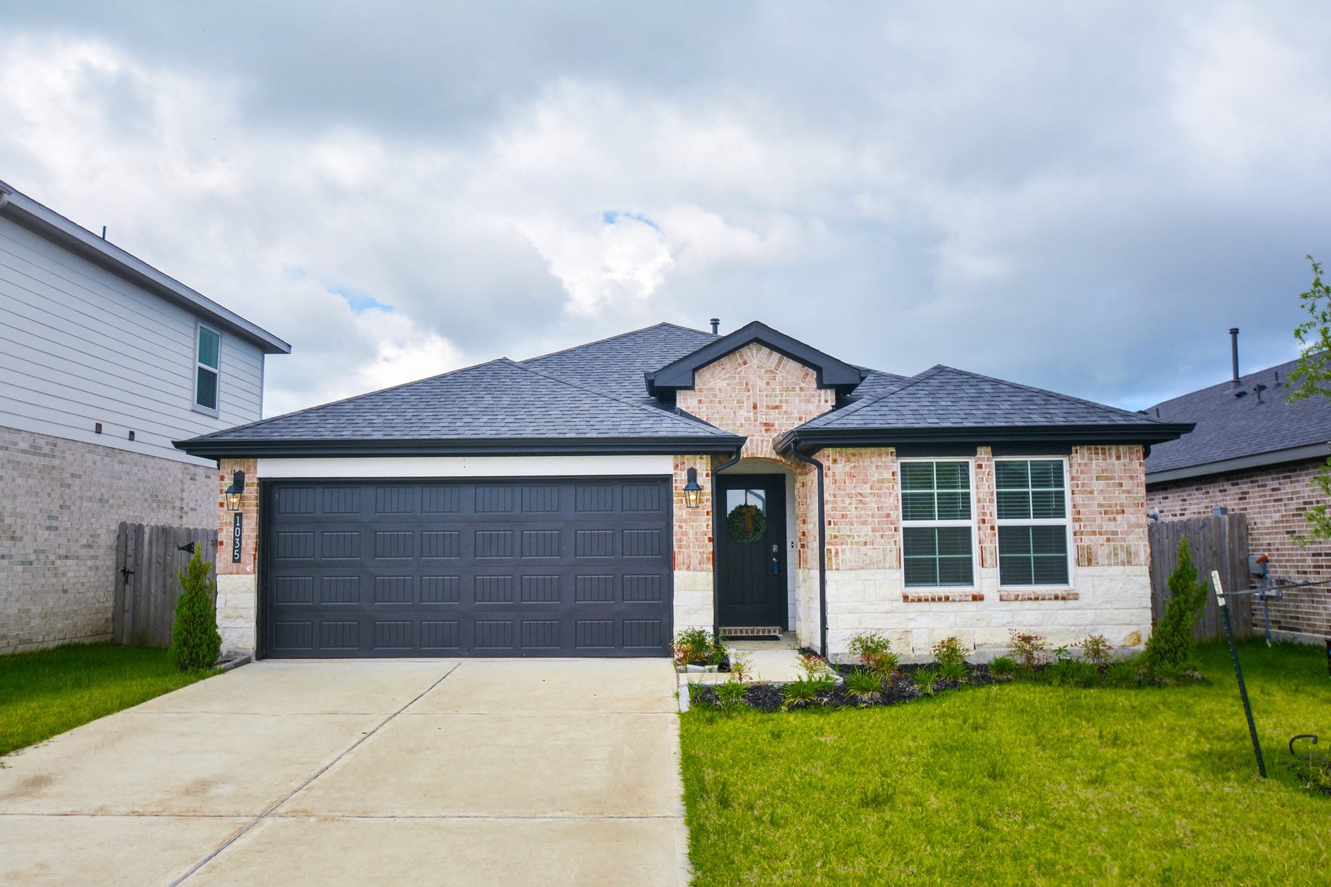 1035 Vista Pointe Drive, Fresno, TX 77545 1035 Vista Pointe Drive, Fresno, TX 77545