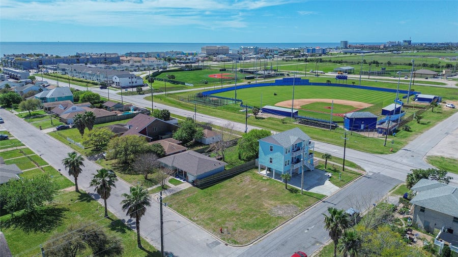 Property photo for 8029 Beluche Drive, Galveston, TX