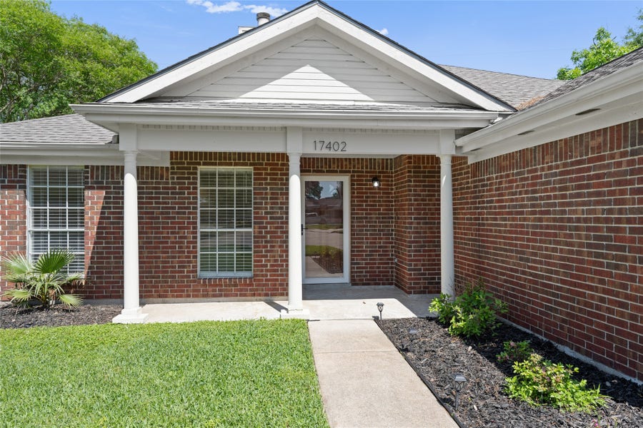 Property photo for 17402 Eastwood Circle, Houston, TX