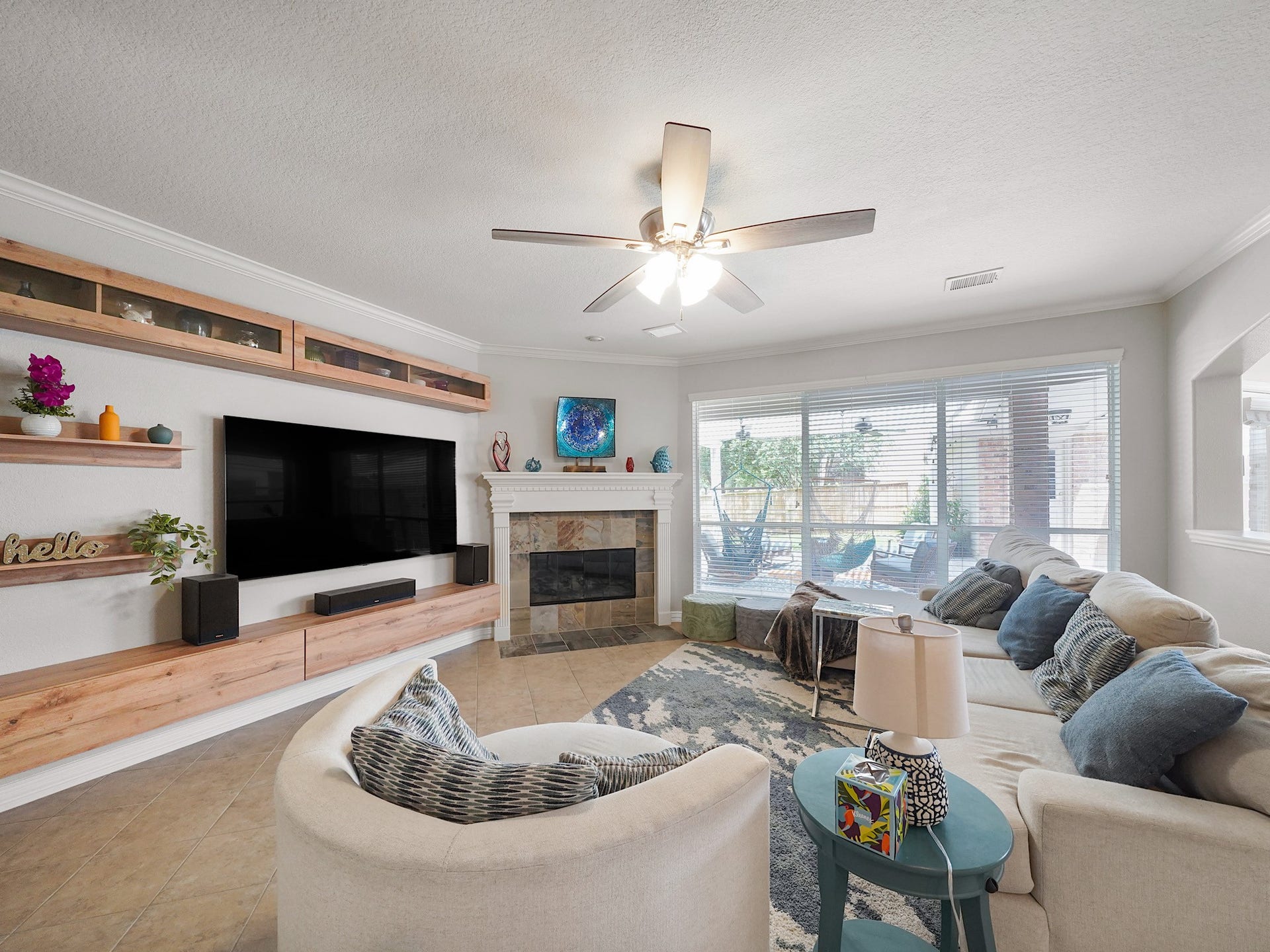 26214 Seminole Hill Lane, Katy, TX 77494 Spacious area create a comfortable living space designed for both entertaining and everyday enjoyment.
