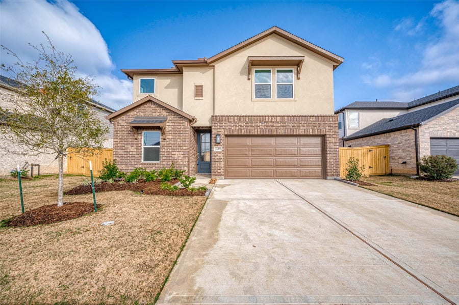 Property photo for 1127 Sugar Drive, Tomball, TX