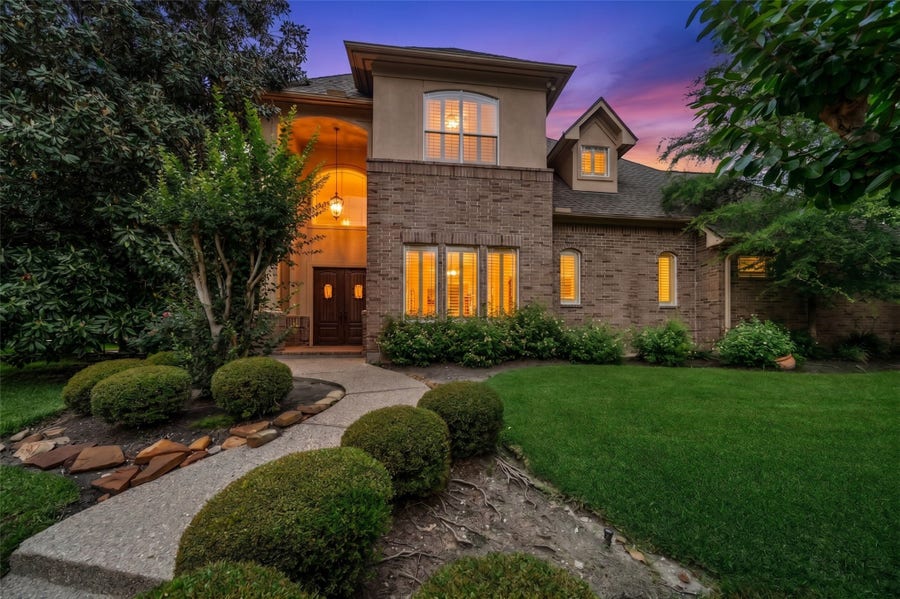 Property photo for 21 Wedgewood Drive W, Montgomery, TX