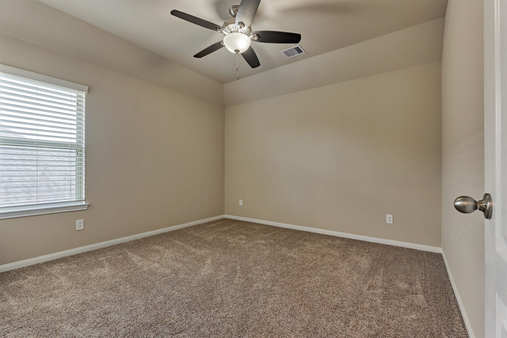 1219 Night Owl Court, Conroe, TX 77385