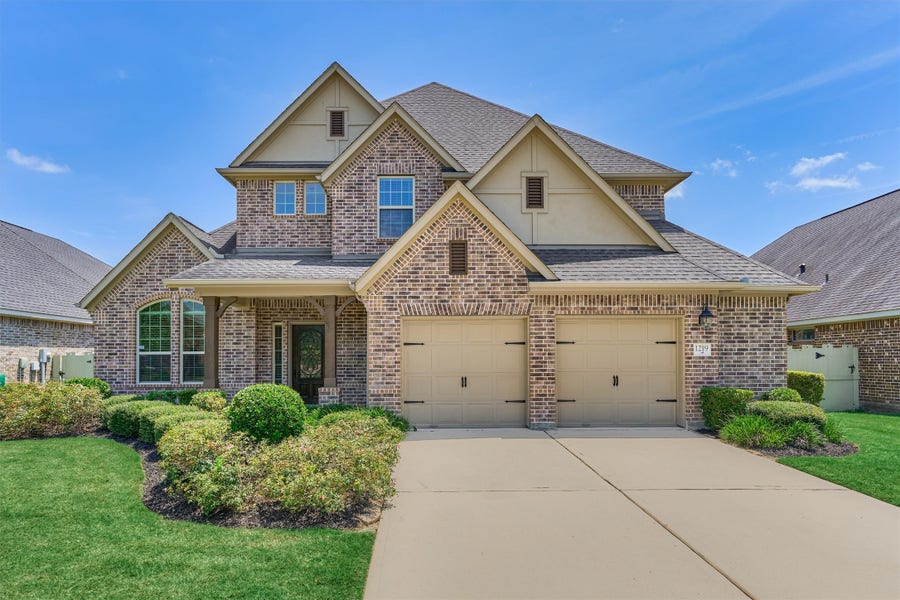 Property photo for 1219 Night Owl Court, Conroe, TX