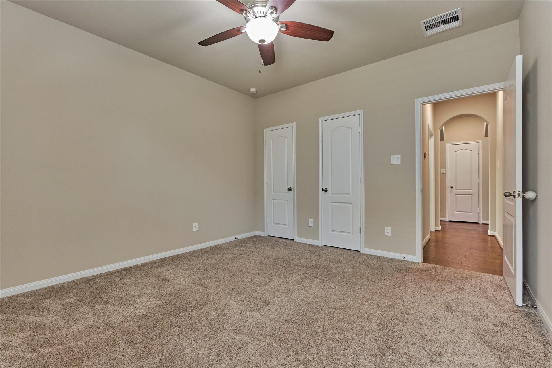 secondary bedroom down