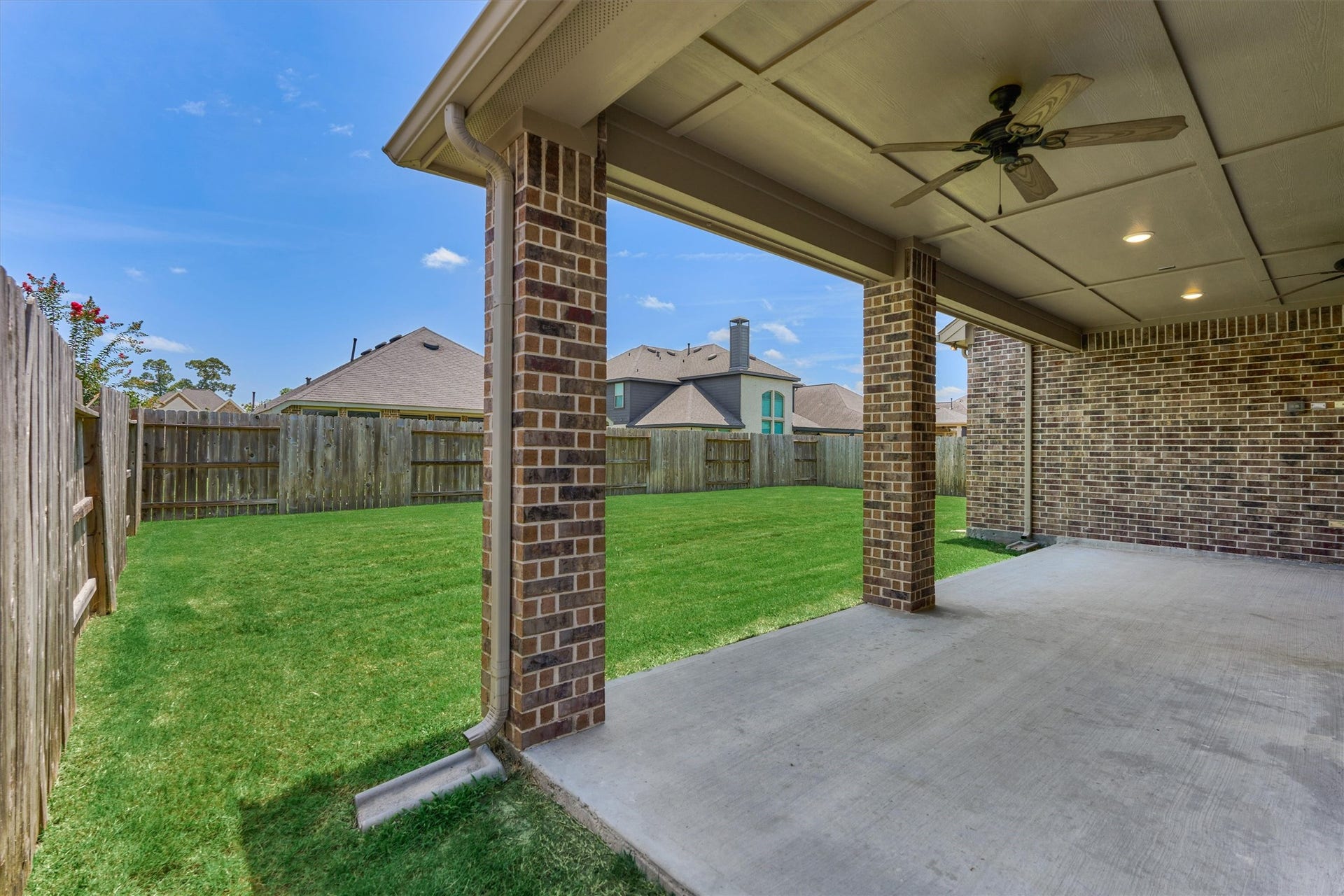 1219 Night Owl Court, Conroe, TX 77385