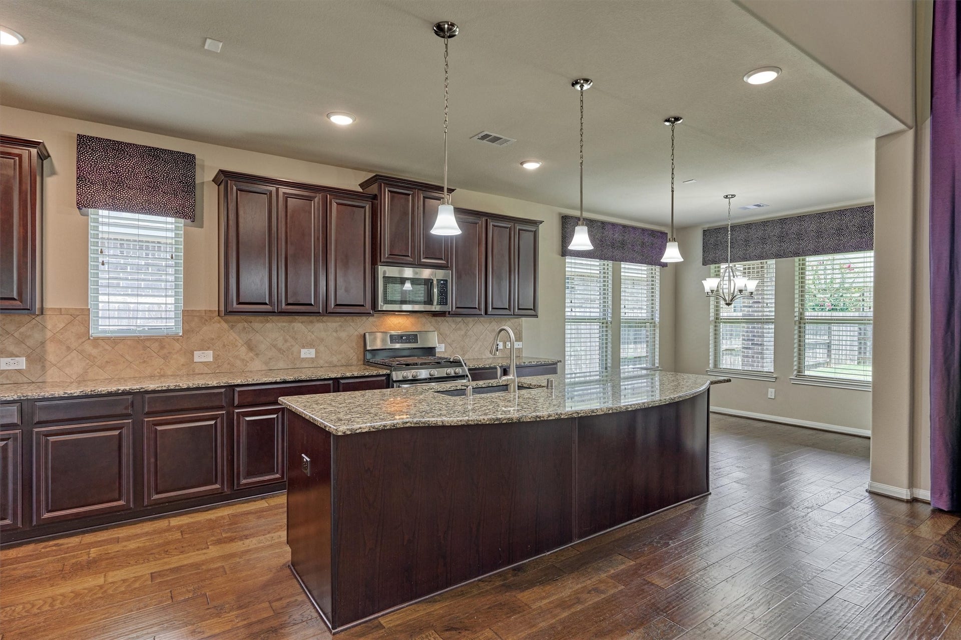1219 Night Owl Court, Conroe, TX 77385