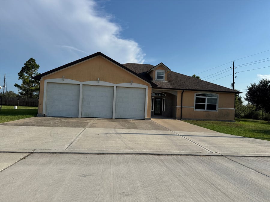 Property photo for 4123 Old Chocolate Bayou Road, Manvel, TX