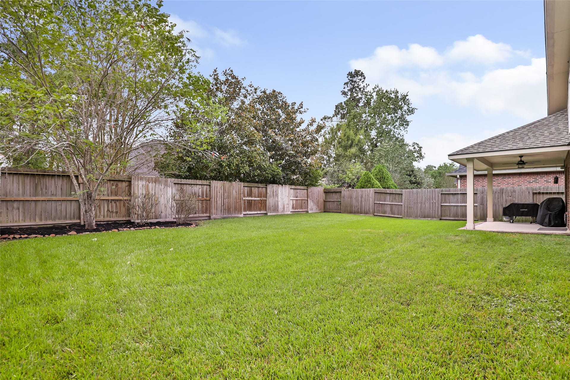 14422 Country Haven Court, Houston, TX 77044 14422 Country Haven Court, Houston, TX 77044