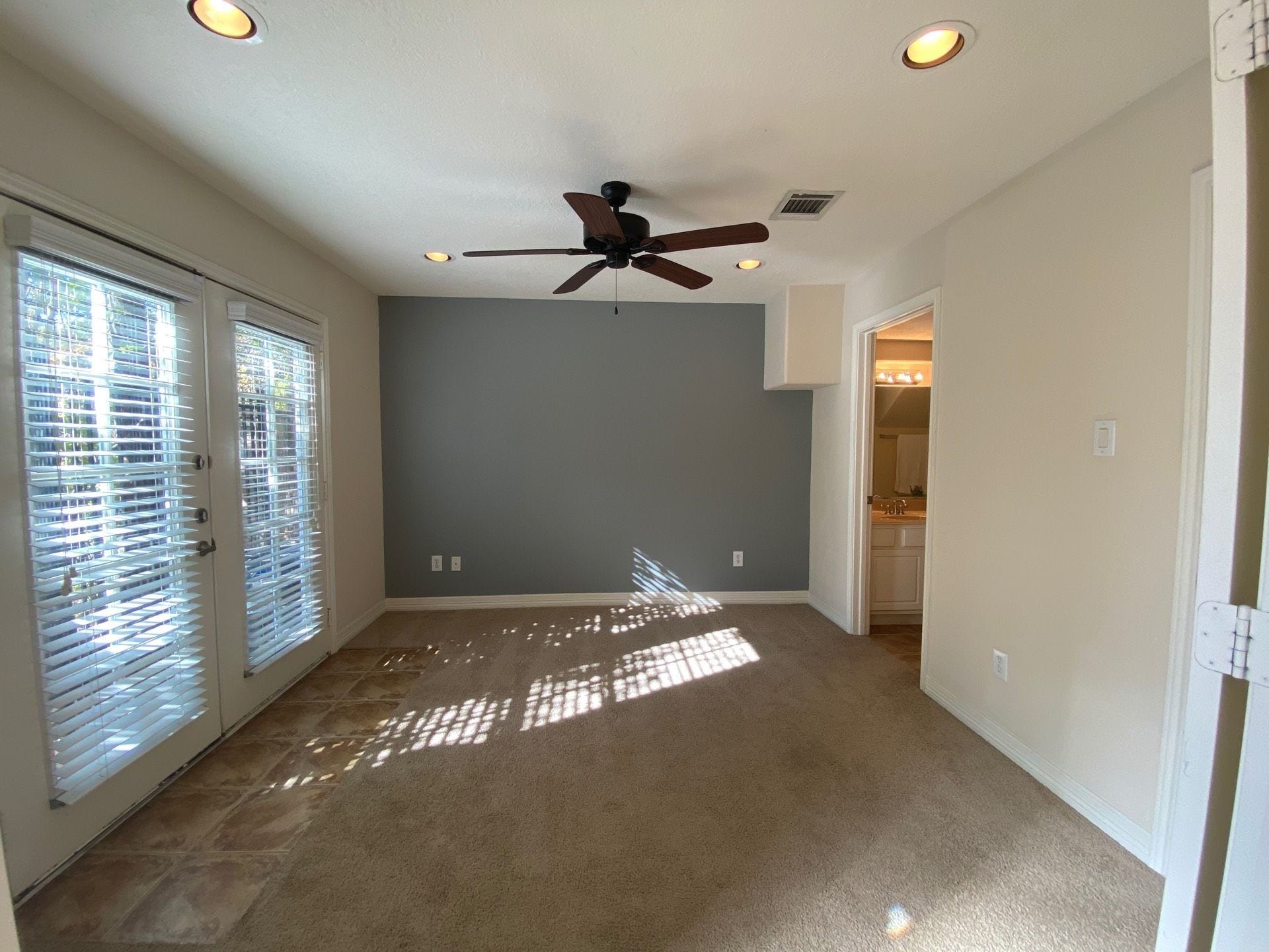 3710 Sherwood Lane, #101, Houston, TX 77092
