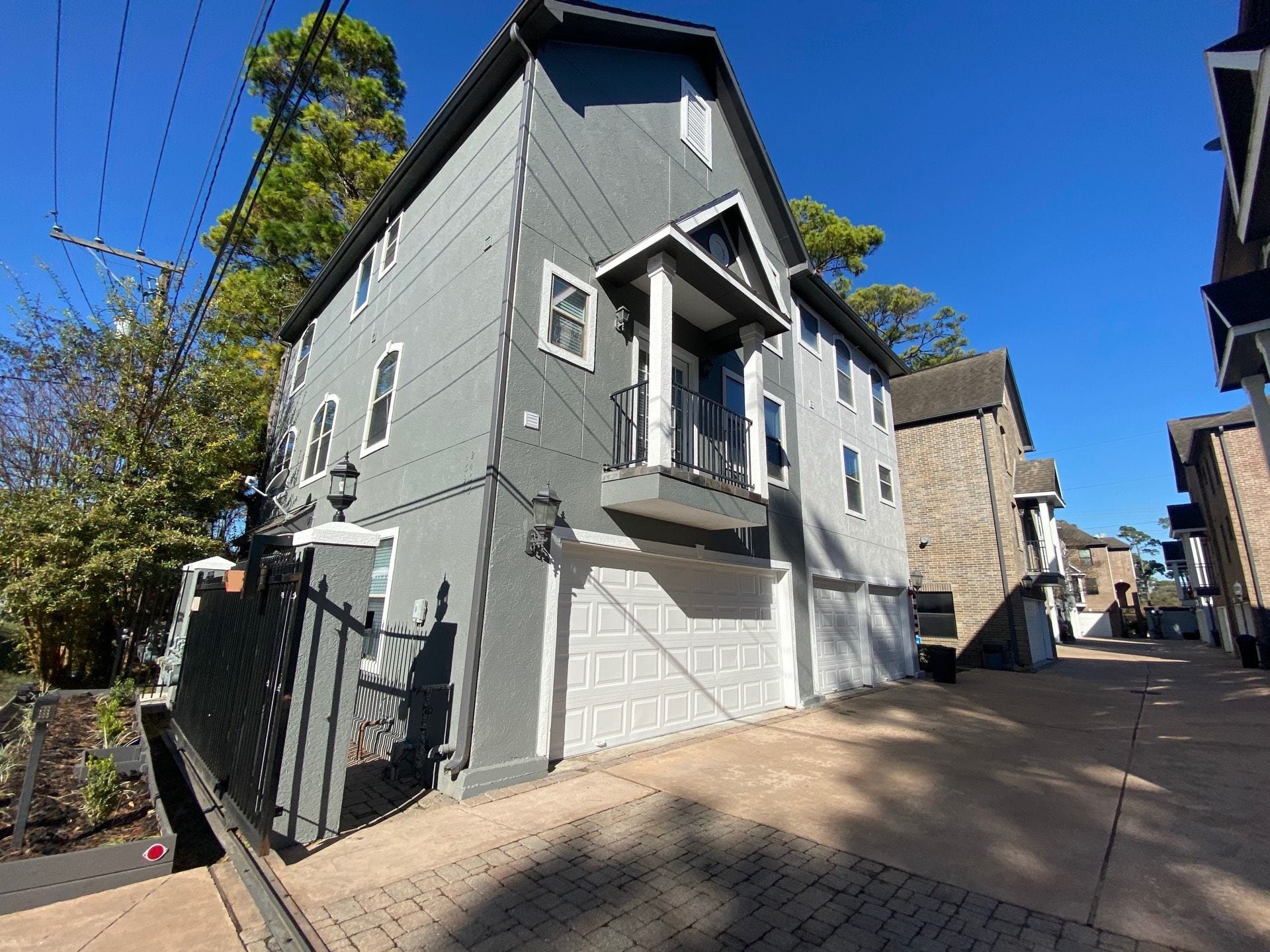 3710 Sherwood Lane, #101, Houston, TX 77092