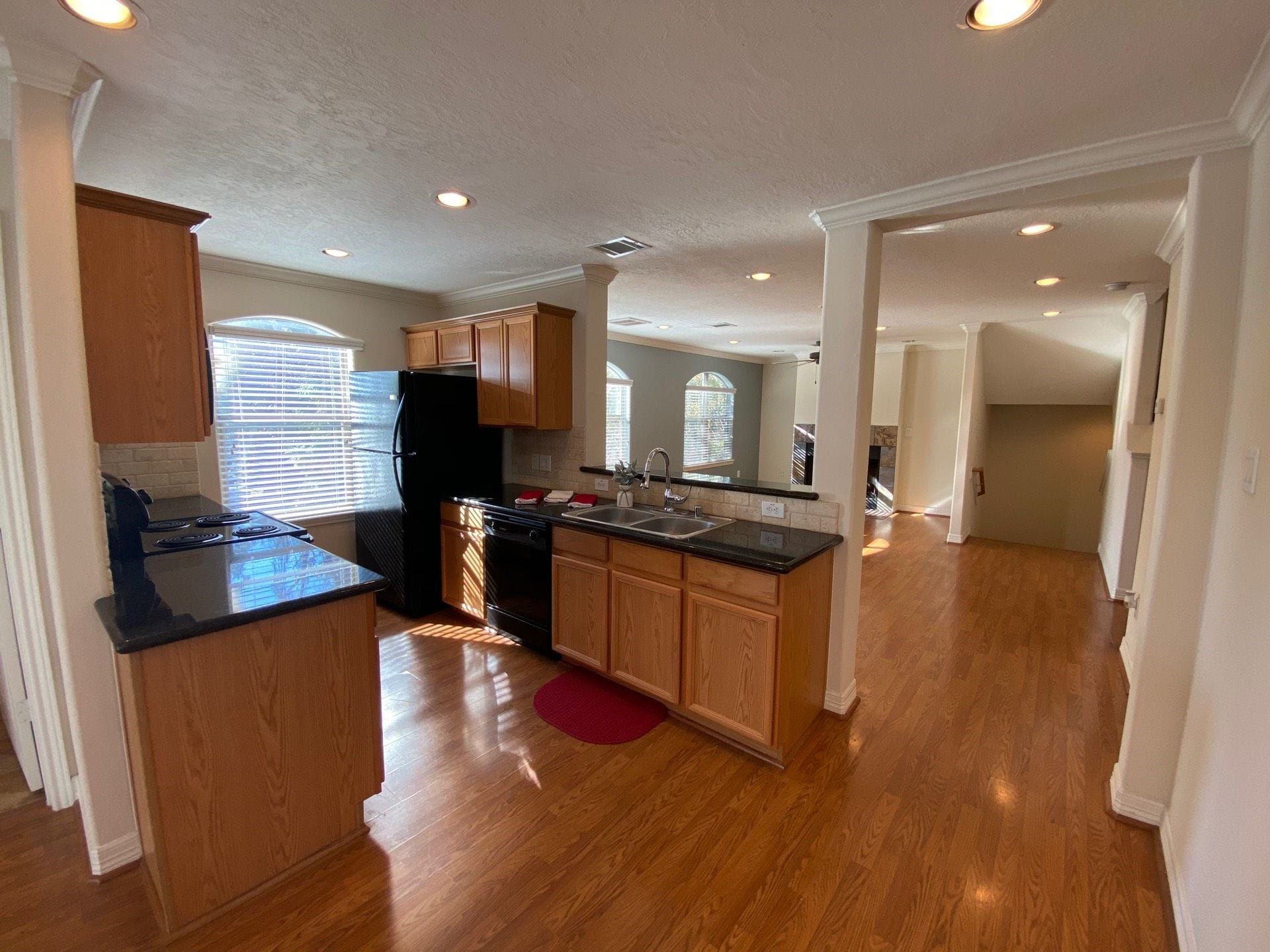 3710 Sherwood Lane, #101, Houston, TX 77092
