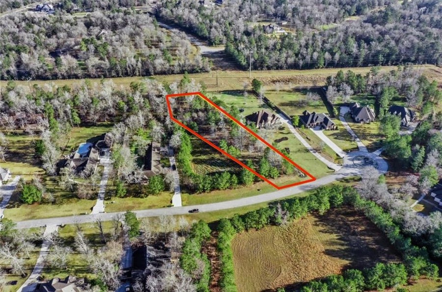 Property photo for 393 Ridge Lake Scenic Drive, Montgomery, TX