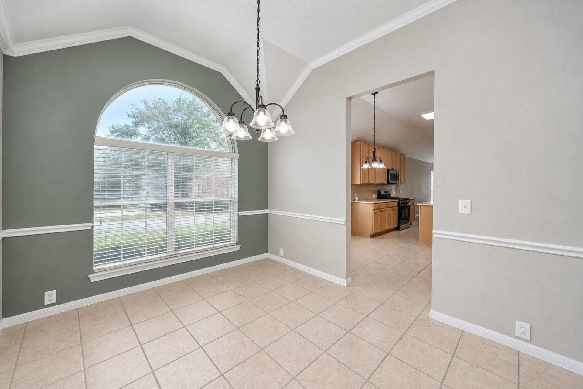 9010 Sunrise Trail, Pearland, TX 77584 9010 Sunrise Trail, Pearland, TX 77584