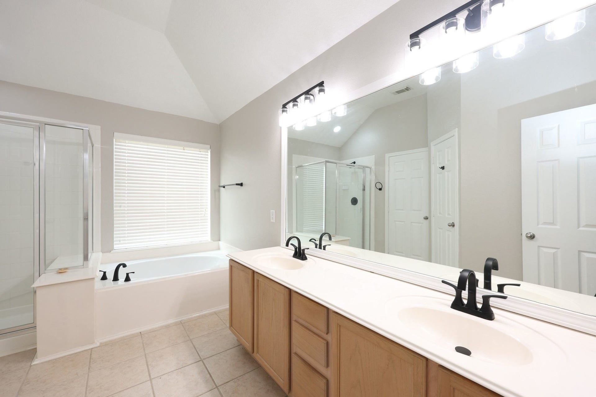 9010 Sunrise Trail, Pearland, TX 77584 9010 Sunrise Trail, Pearland, TX 77584