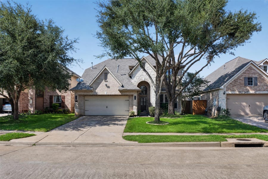 Property photo for 24542 Bella Veneza Drive, Richmond, TX