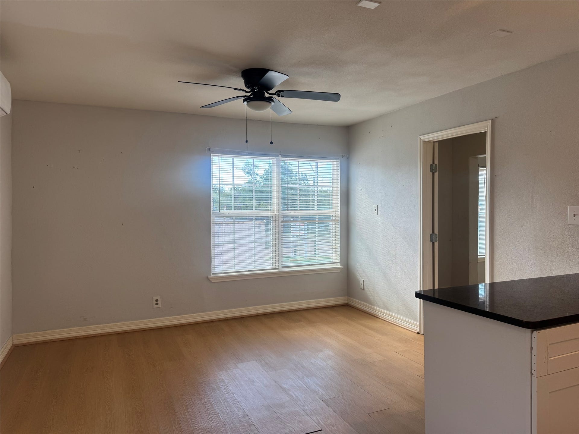 7210 Hemlock Street, #3, Houston, TX 77012 7210 Hemlock Street, #3, Houston, TX 77012