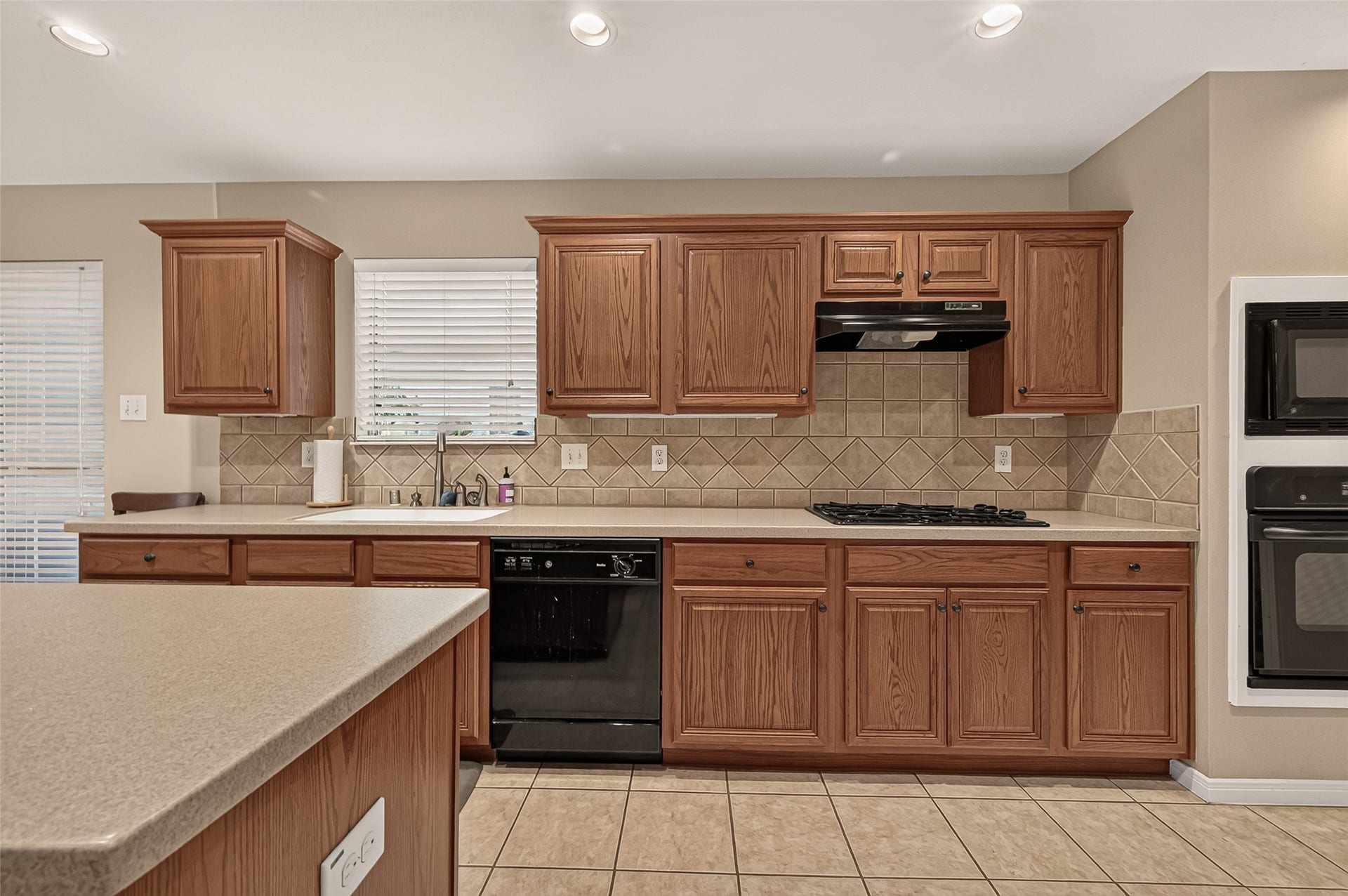 314 Willowood Drive, League City, TX 77573 314 Willowood Drive, League City, TX 77573