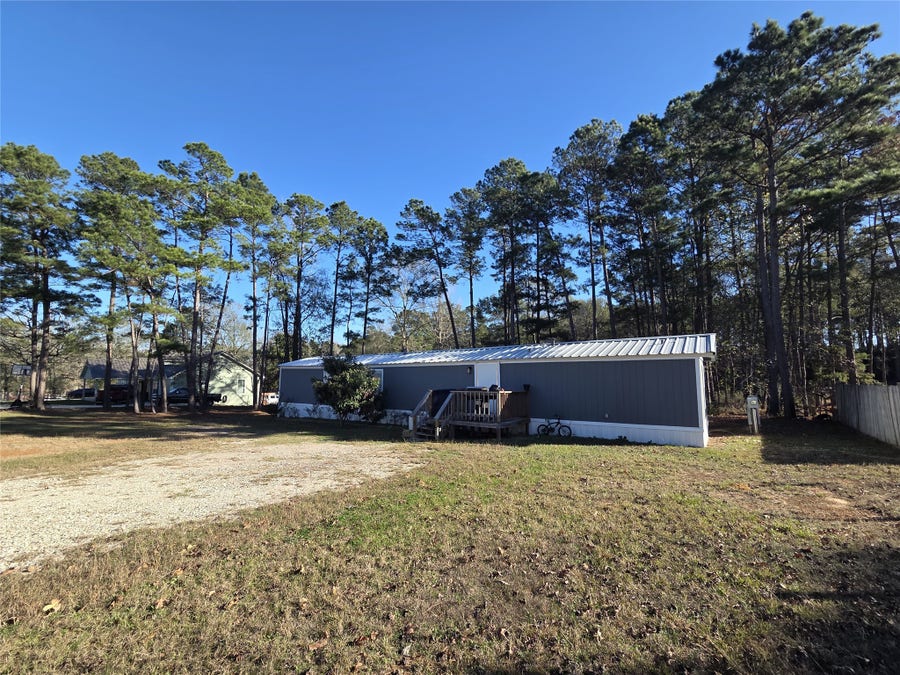 Property photo for 11224 Creek Meadow Dr, Willis, TX
