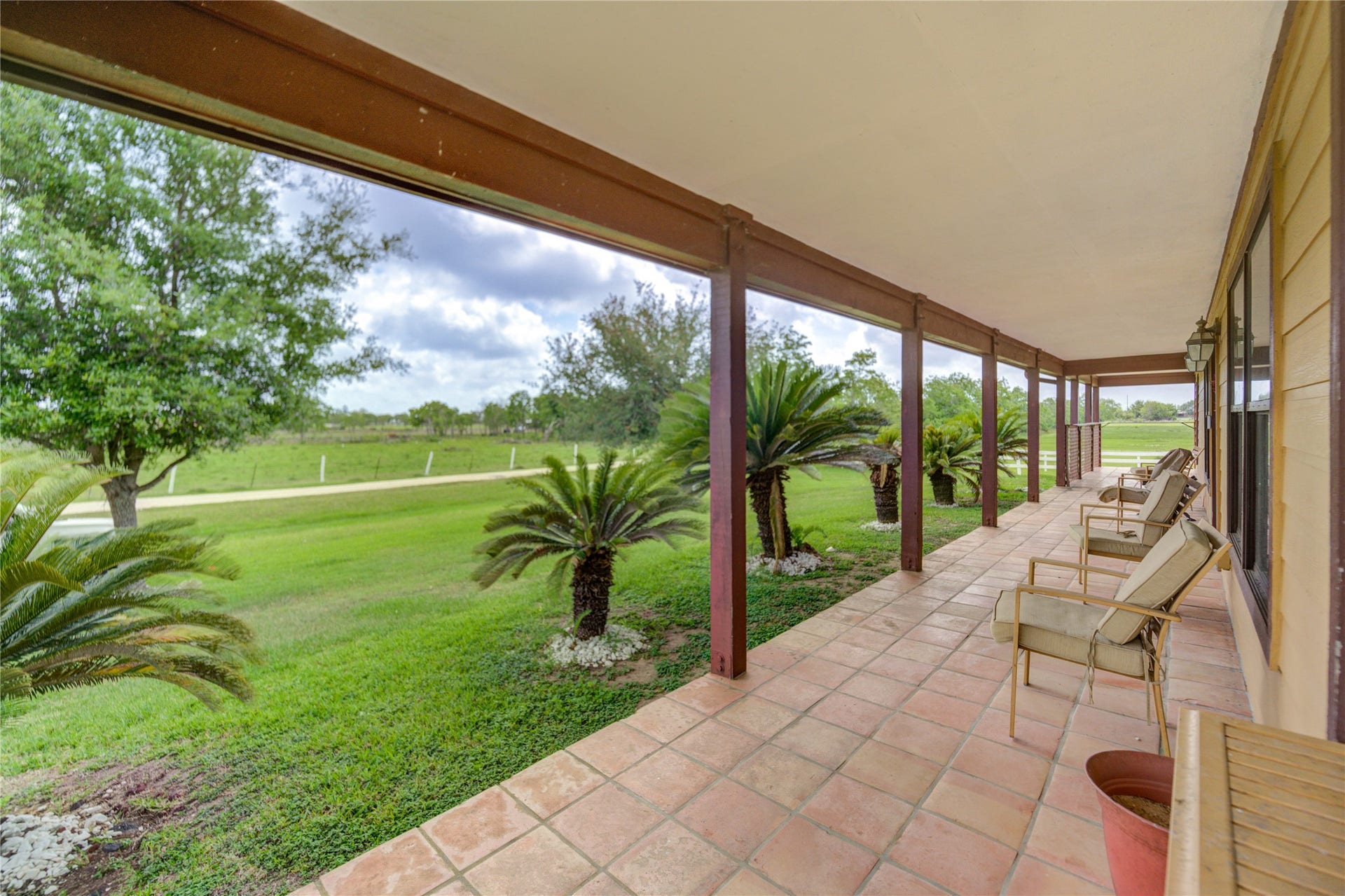 8204 S Humble Camp Road, Dickinson, TX 77539 8204 S Humble Camp Road, Dickinson, TX 77539