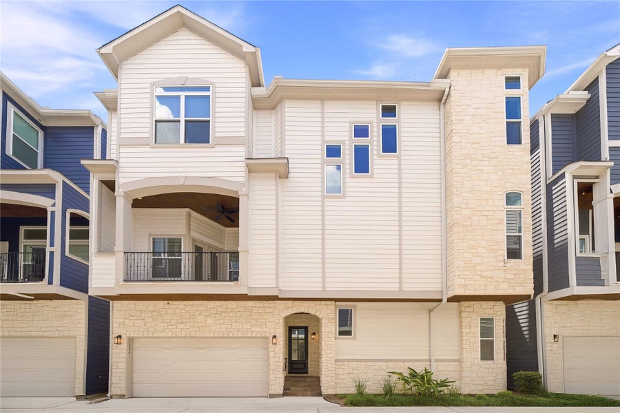Property photo for 1204 W 16th Street, #B, Houston, TX