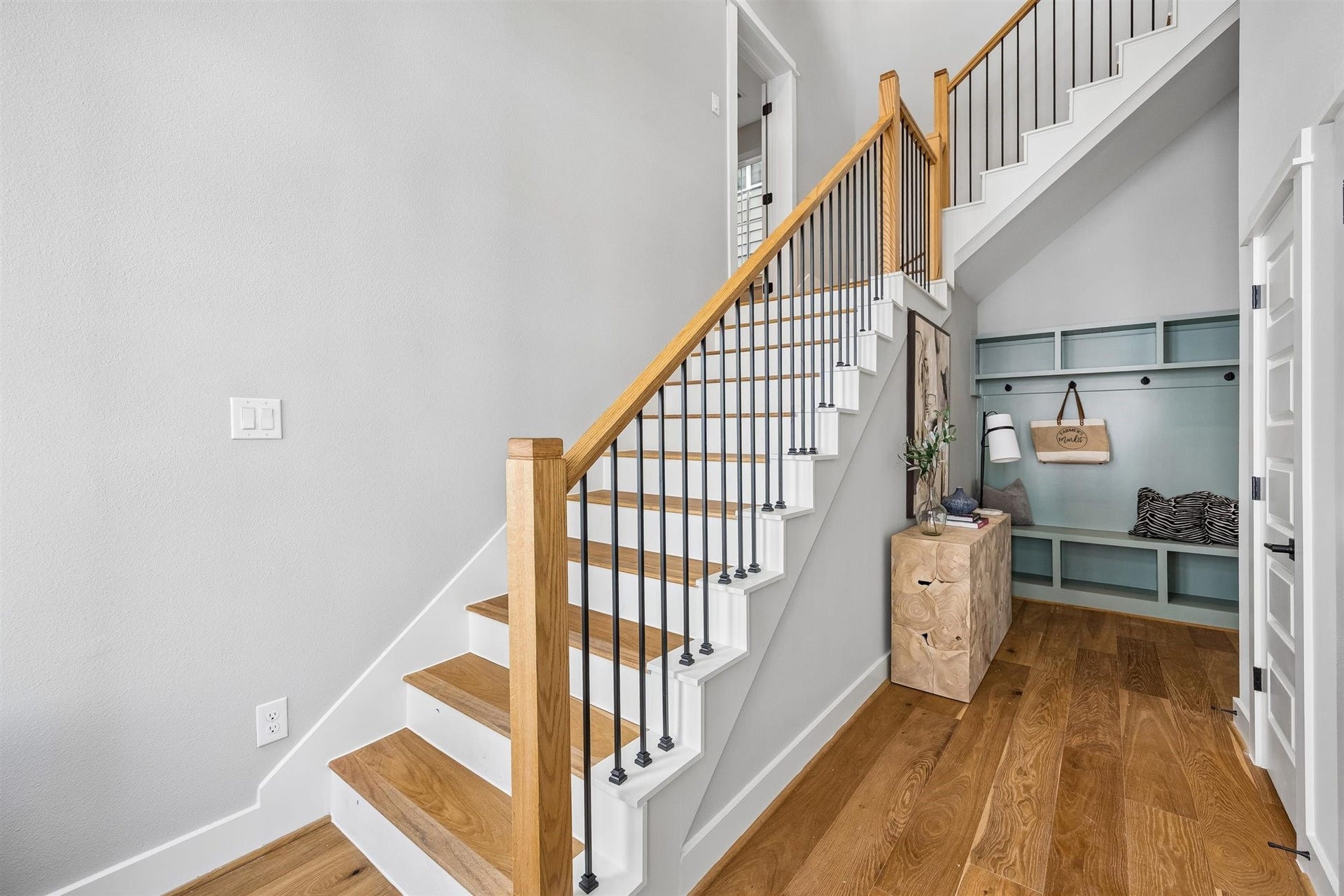 1181 W 19th Street, Houston, TX 77008 1181 W 19th Street, Houston, TX 77008