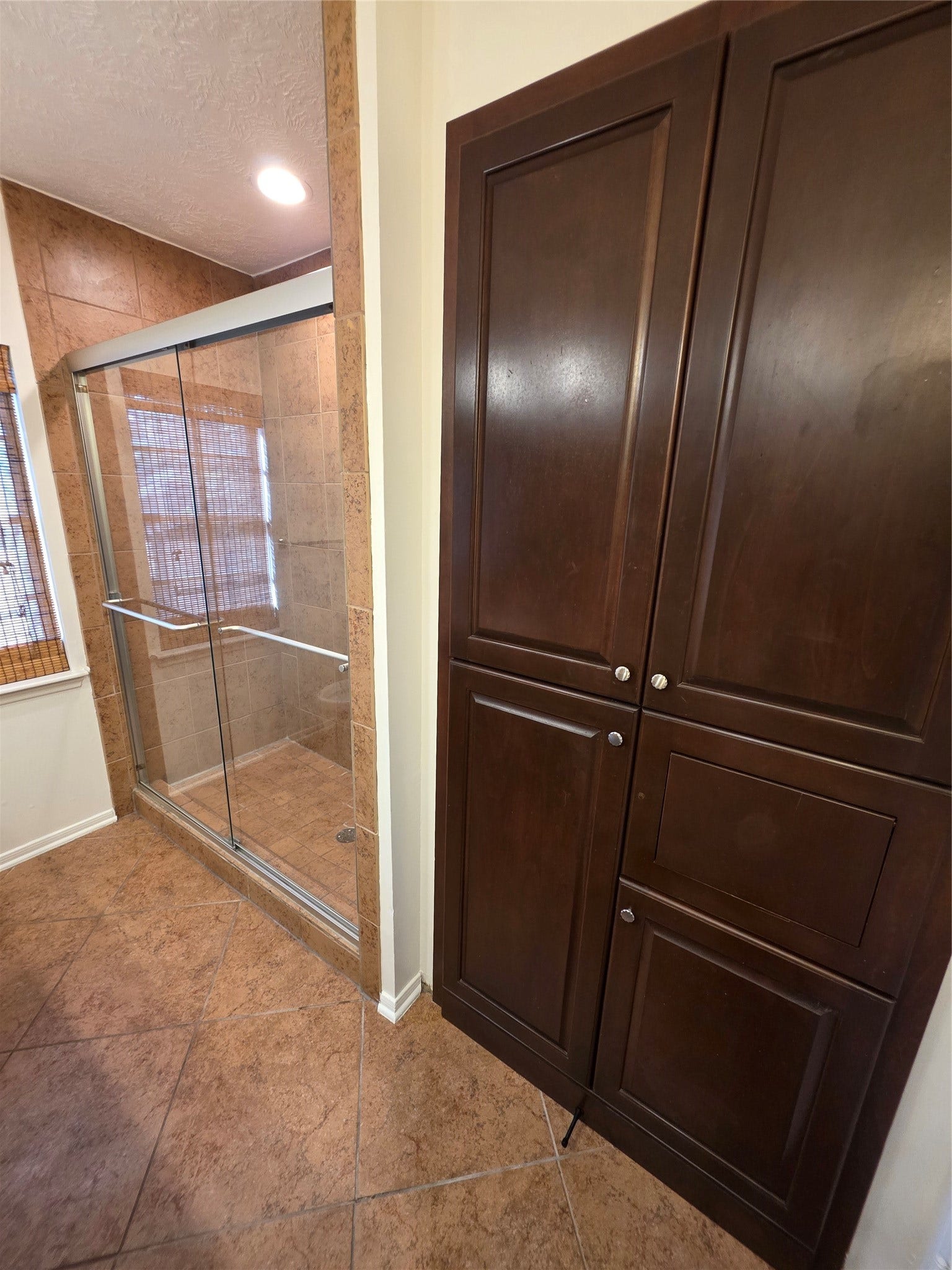 8819 Rocky Valley Drive, Houston, TX 77083