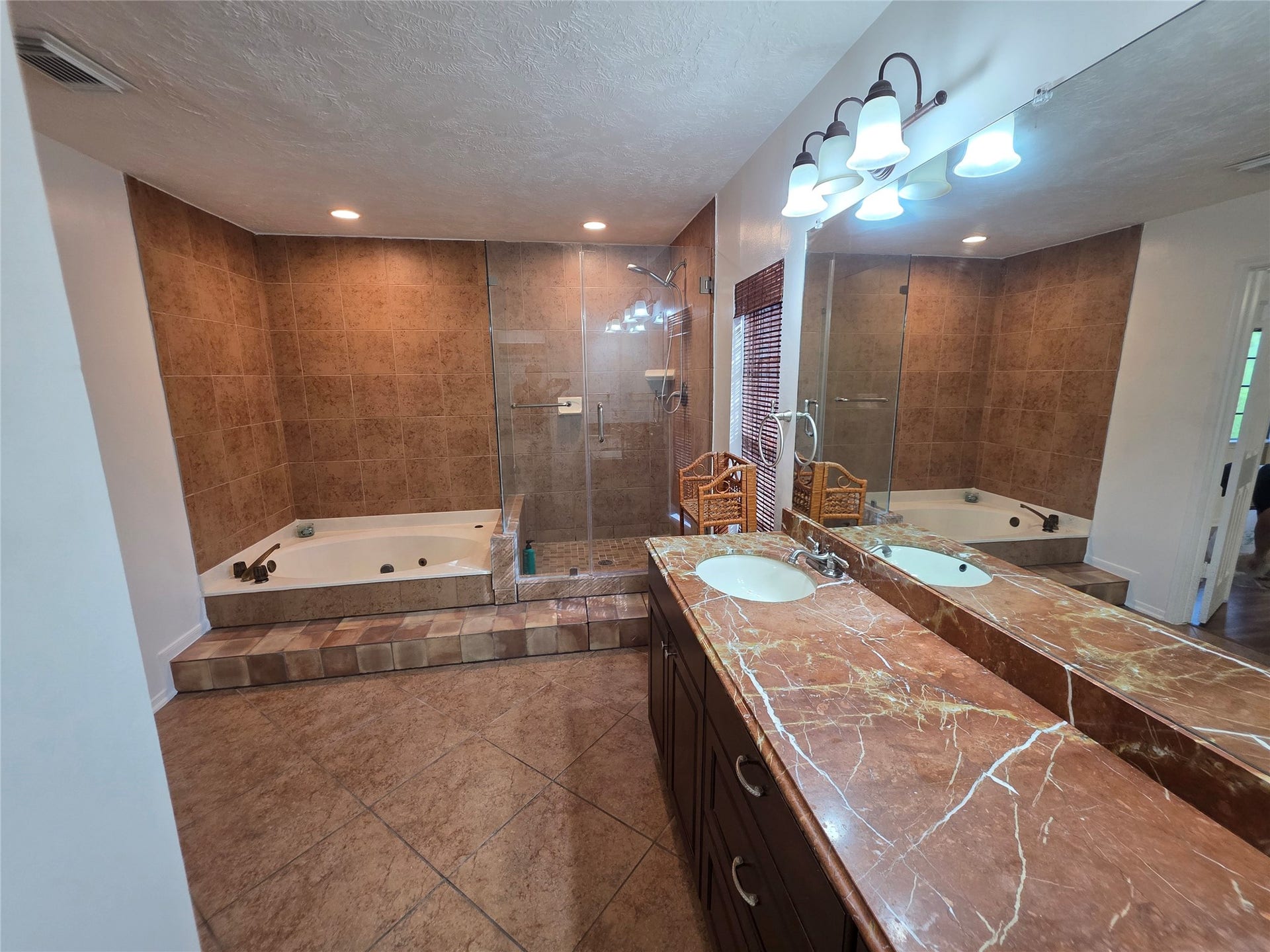 8819 Rocky Valley Drive, Houston, TX 77083