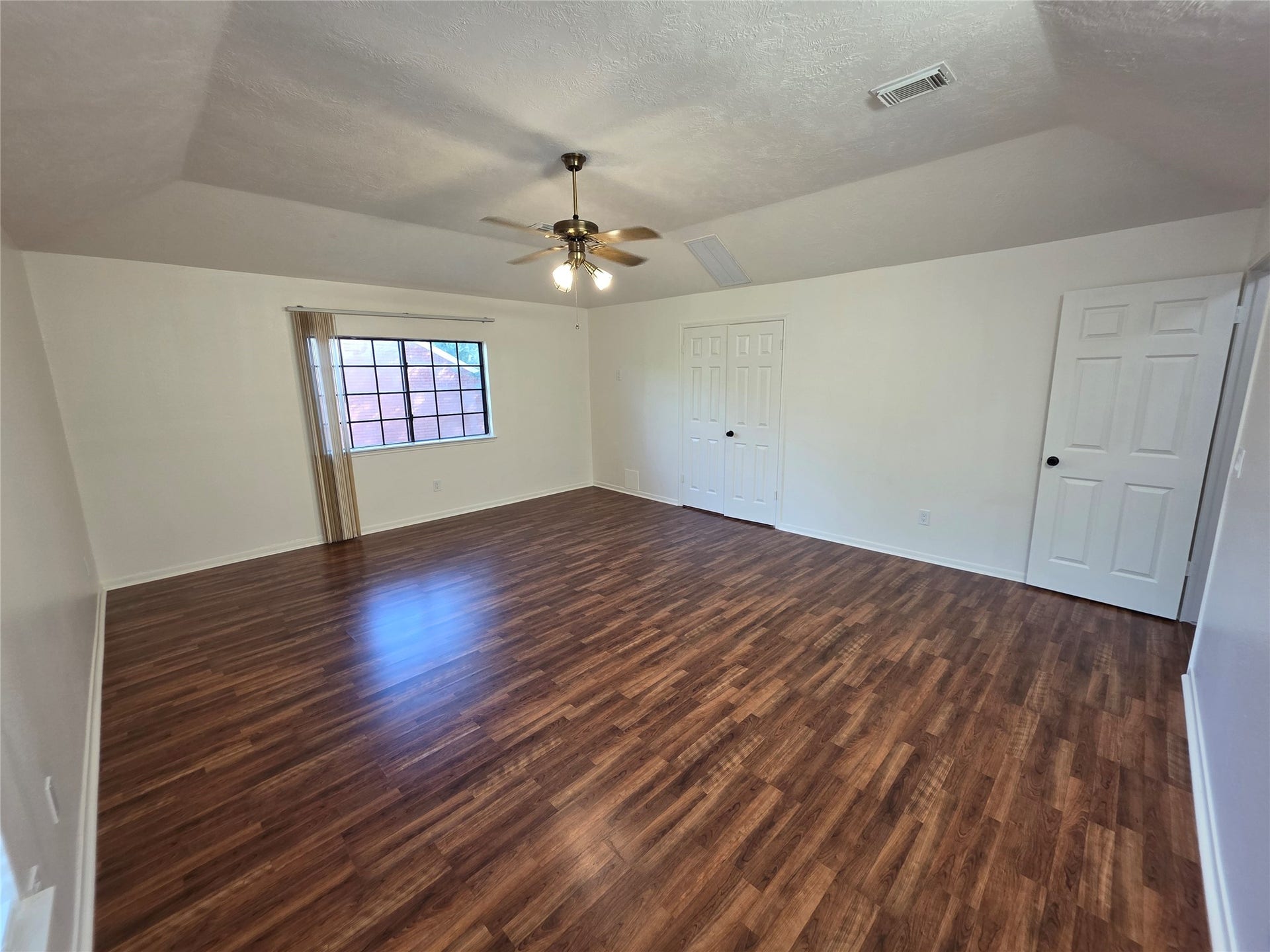 8819 Rocky Valley Drive, Houston, TX 77083