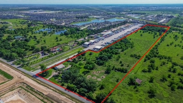 4522 B Katy Hockley Road, Katy, TX 77493 4522 B Katy Hockley Road, Katy, TX 77493