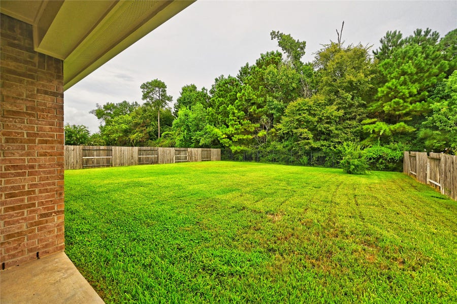 Property photo for 1511 Jacobs Forest Drive, Conroe, TX