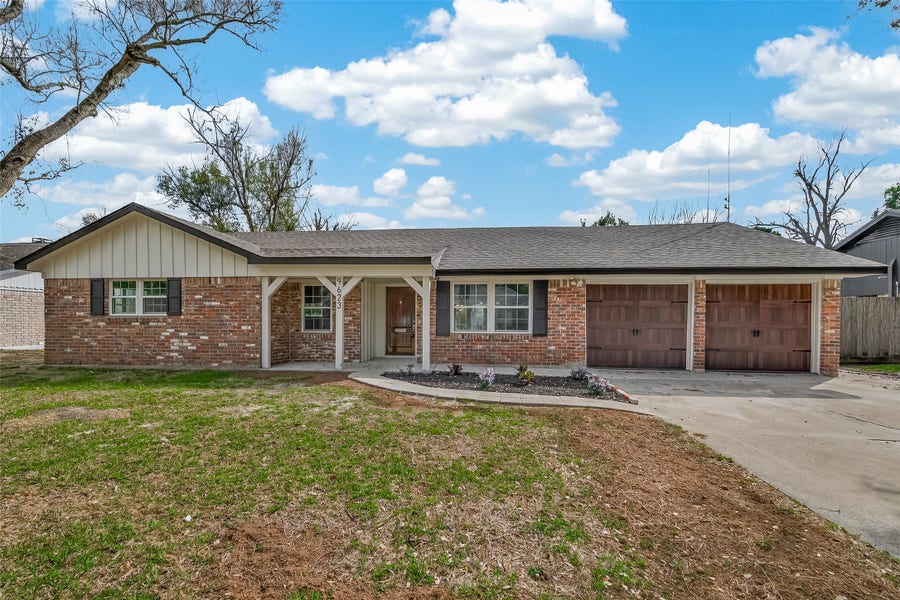 Property photo for 9623 Meadowglen Lane, Houston, TX