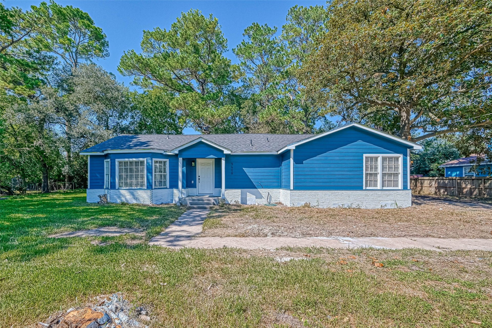 5609 Denmark Street, #A, Houston, TX 77028