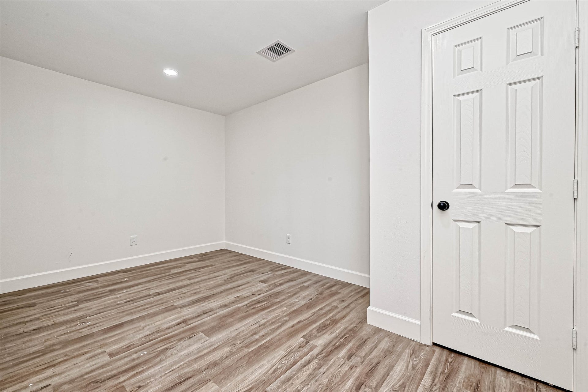 5609 Denmark Street, #A, Houston, TX 77028