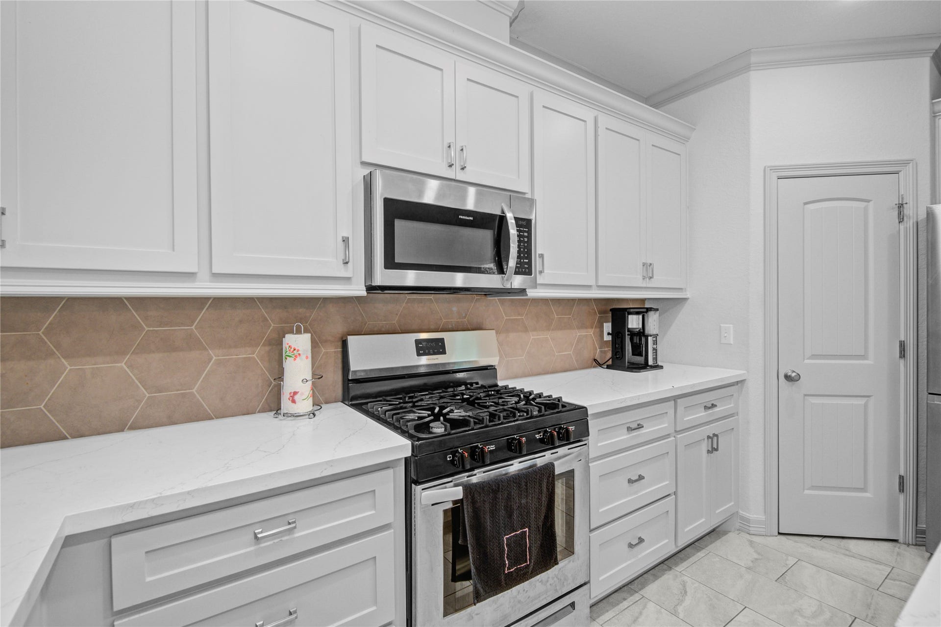 46 Nelson Court, Jones Creek, TX 77541 46 Nelson Court, Jones Creek, TX 77541