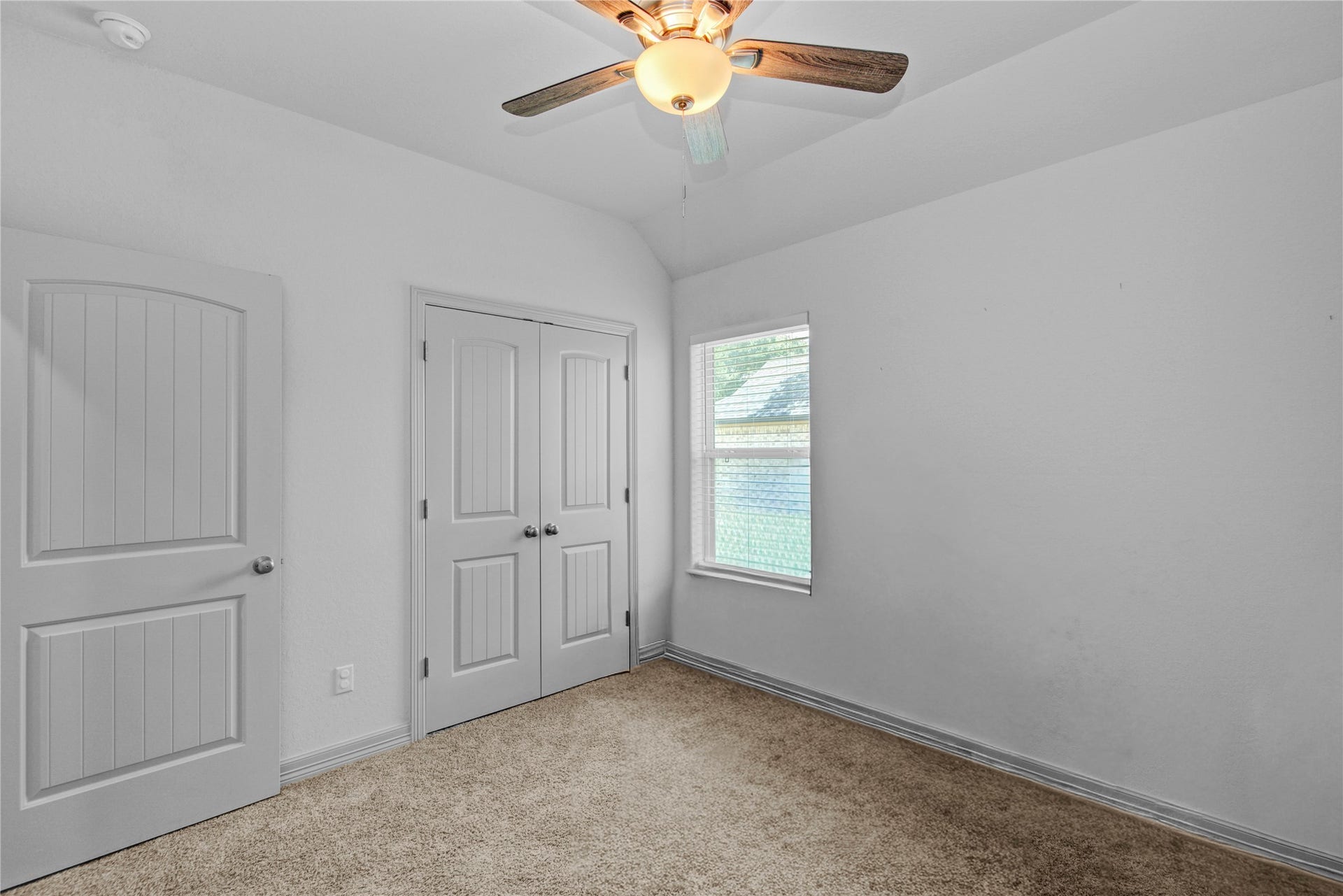 46 Nelson Court, Jones Creek, TX 77541 46 Nelson Court, Jones Creek, TX 77541