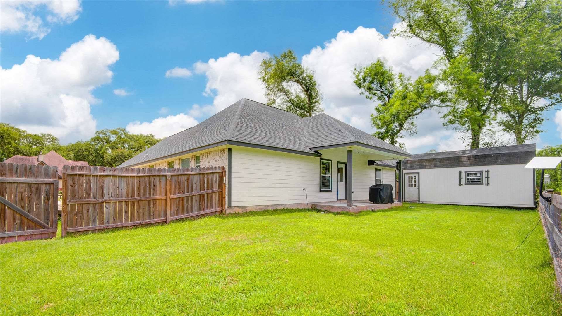 46 Nelson Court, Jones Creek, TX 77541 46 Nelson Court, Jones Creek, TX 77541