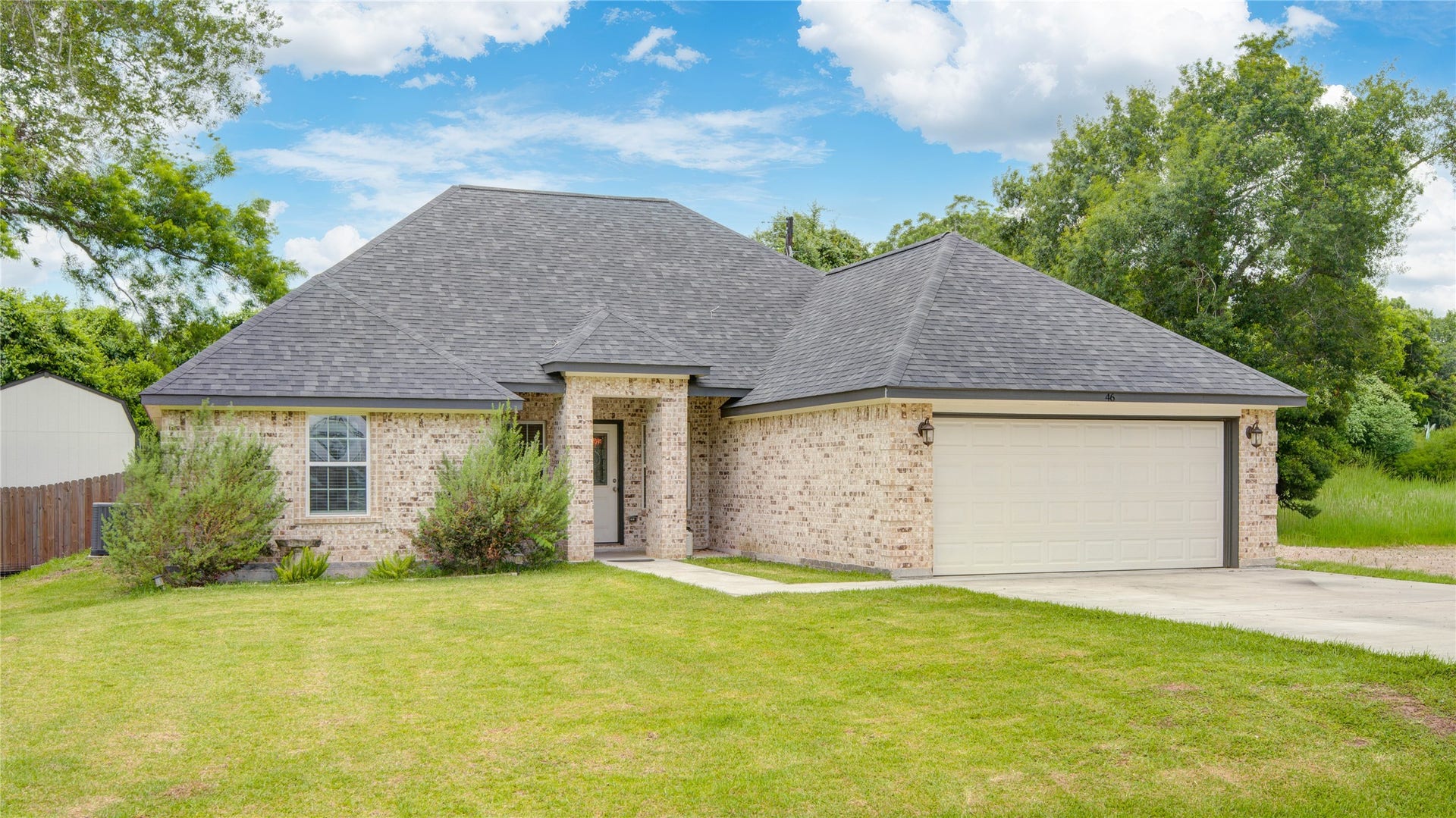 46 Nelson Court, Jones Creek, TX 77541 46 Nelson Court, Jones Creek, TX 77541