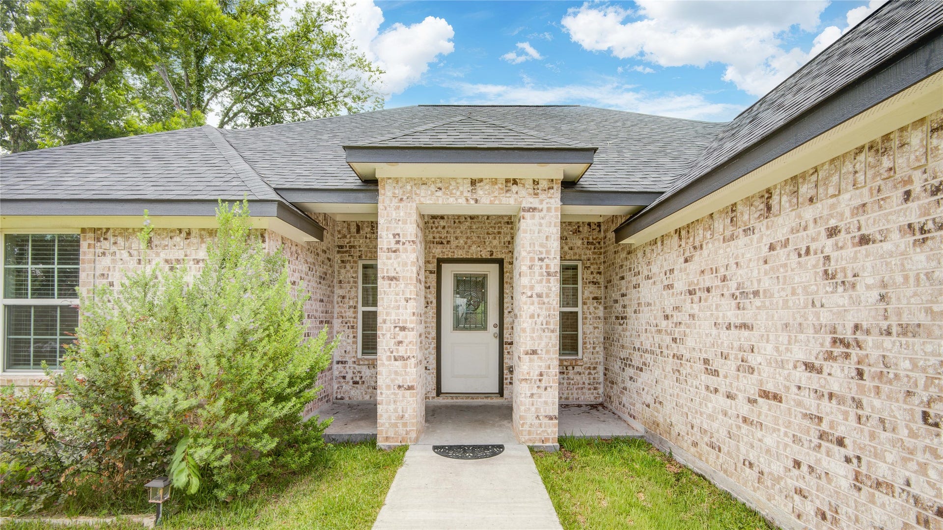 46 Nelson Court, Jones Creek, TX 77541 46 Nelson Court, Jones Creek, TX 77541