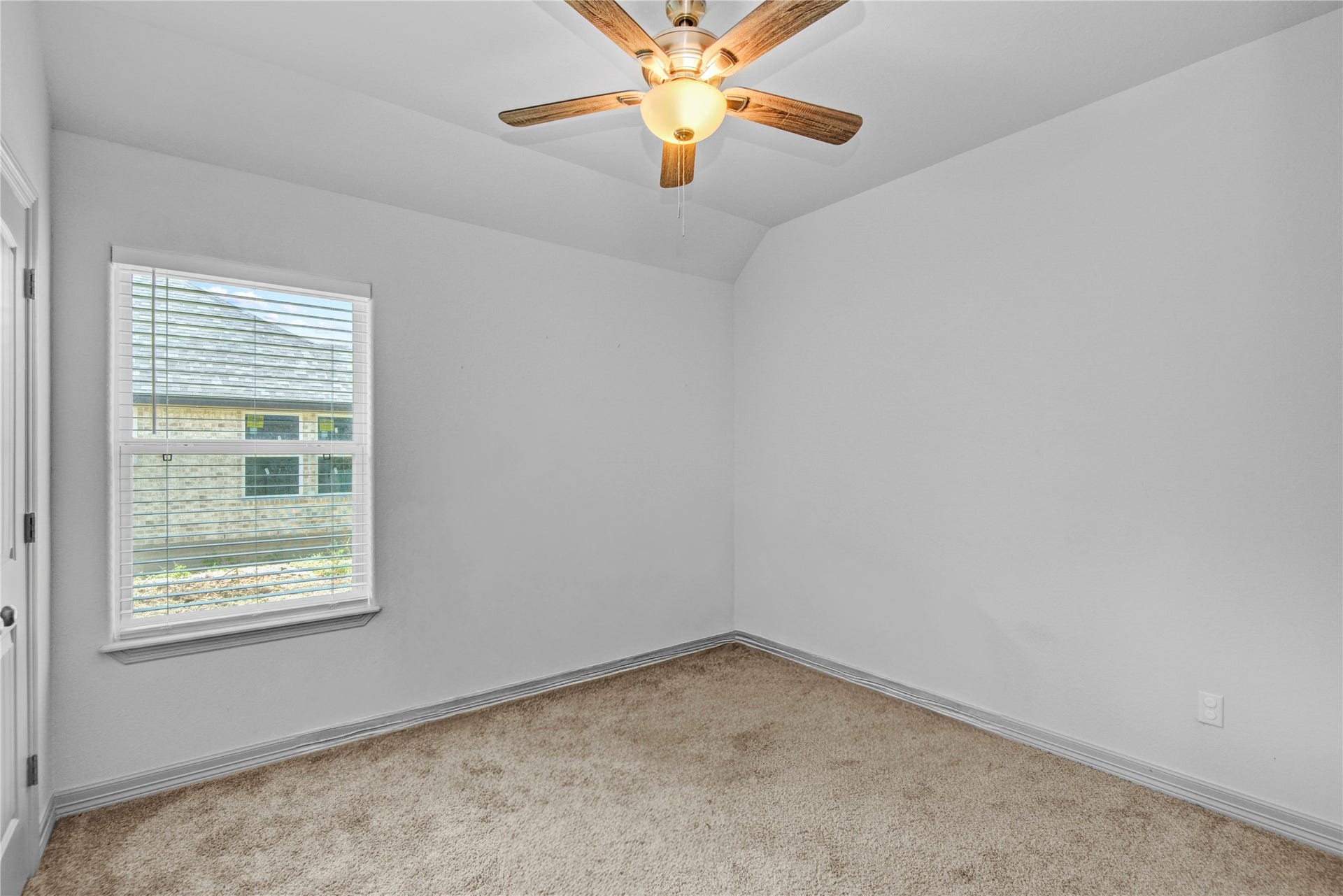 46 Nelson Court, Jones Creek, TX 77541 46 Nelson Court, Jones Creek, TX 77541