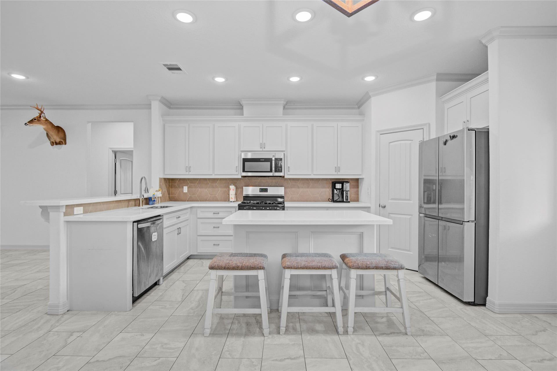 46 Nelson Court, Jones Creek, TX 77541 46 Nelson Court, Jones Creek, TX 77541