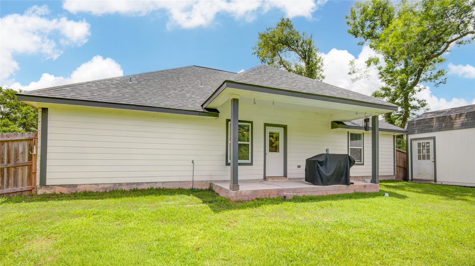 46 Nelson Court, Jones Creek, TX 77541 46 Nelson Court, Jones Creek, TX 77541