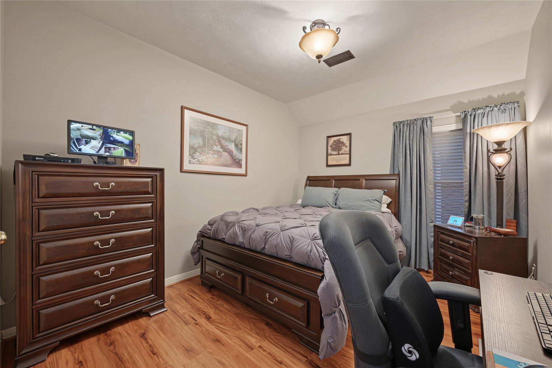 1918 Oakwood Court Drive, Baytown, TX 77521 1918 Oakwood Court Drive, Baytown, TX 77521