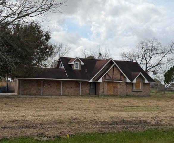 Property photo for 2506 Loch Lomond Street, Highlands, TX